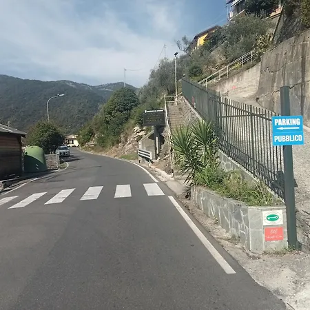 לינה וארוחת בוקר Un Posto Al Sole Molino Nuovo (Genoa)